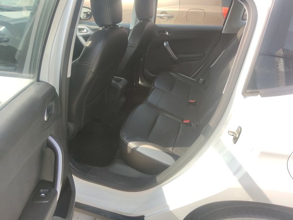 Peugeot 2008 2014, 113100 км, за 5636 USD - фото 19