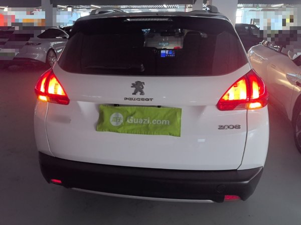 Peugeot 2008 2014, 160100 км, за 4014 USD