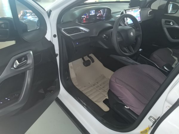 Peugeot 2008 2014, 160100 км, за 4014 USD - фото 19