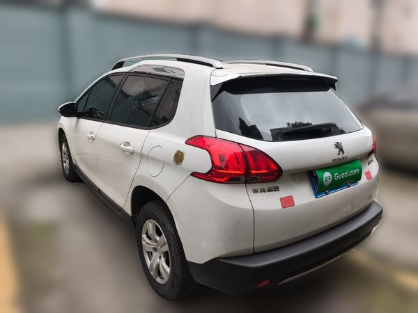 Peugeot 2008 2014, 54300 км, за 5730 USD