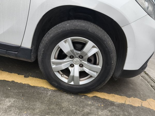 Peugeot 2008 2014, 54300 км, за 5730 USD - фото 8