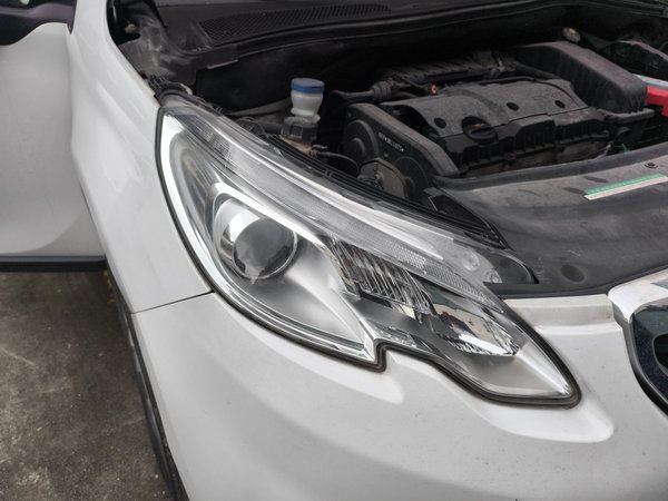 Peugeot 2008 2014, 54300 км, за 5730 USD - фото 7