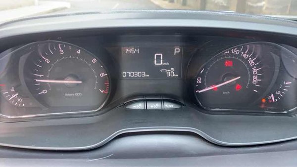 Peugeot 2008 2014, 70300 км, за 5109 USD - фото 16