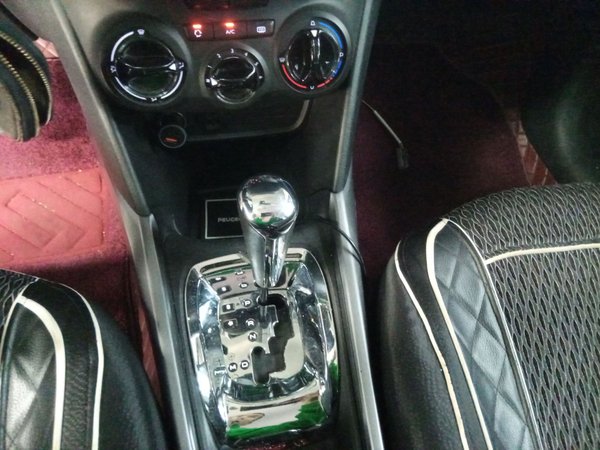 Peugeot 2008 2014, 70300 км, за 5109 USD - фото 18