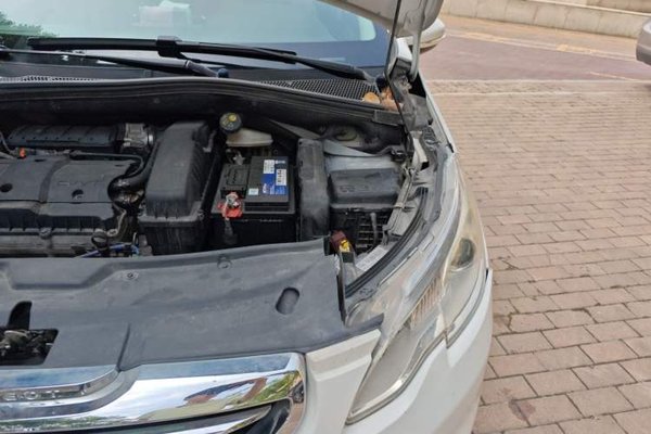 Peugeot 2008 2014, 90700 км, за 2767 USD - фото 22