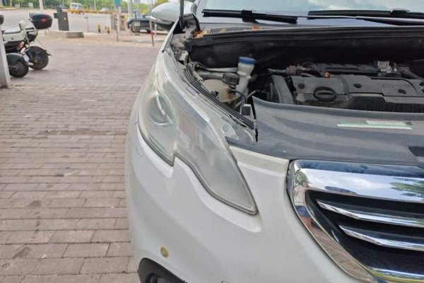 Peugeot 2008 2014, 90700 км, за 2767 USD - фото 15