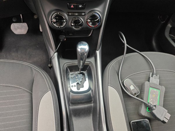 Peugeot 2008 2014, 93000 км, за 5567 USD - фото 17