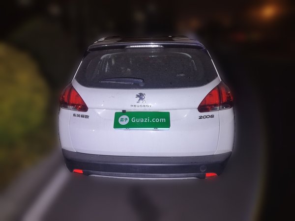 Peugeot 2008 2015, 54500 км, за 4886 USD