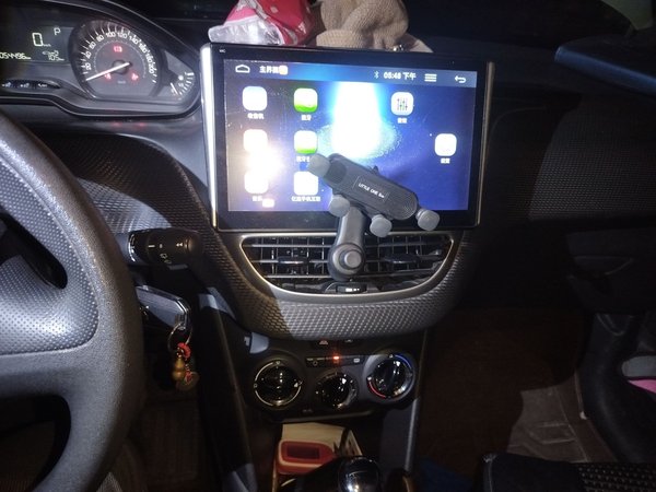 Peugeot 2008 2015, 54500 км, за 4886 USD - фото 12