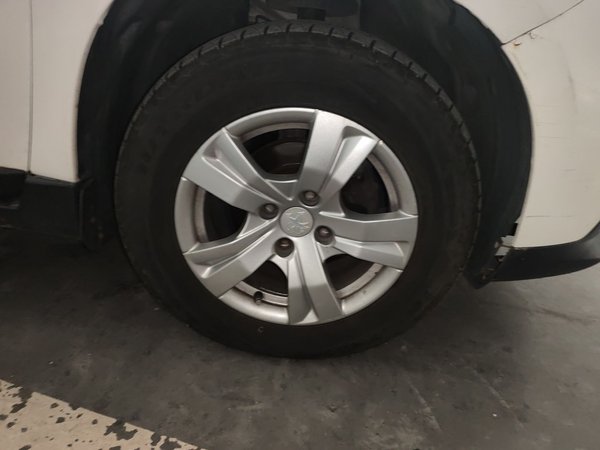 Peugeot 2008 2015, 71500 км, за 5574 USD - фото 9