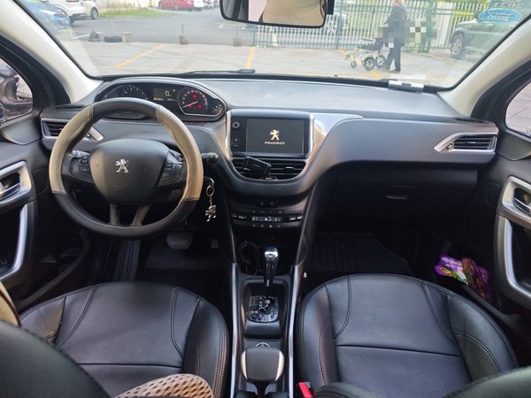 Peugeot 2008 2016, 84900 км, за 4885 USD - фото 6