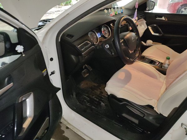 Peugeot 408 2016, 64400 км, за 5563 USD - фото 17