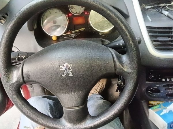 Peugeot 207 2011, 62100 км, за 2793 USD - фото 11