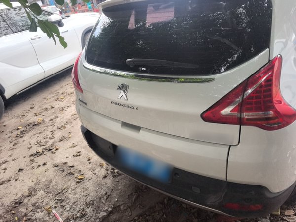 Peugeot 3008 2013, 151200 км, за 4688 USD