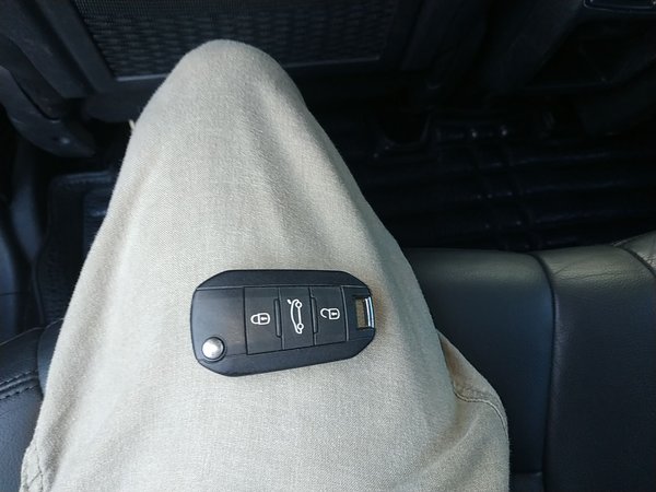 Peugeot 3008 2013, 132900 км, за 4453 USD - фото 19