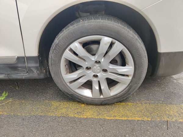Peugeot 3008 2015, 75600 км, за 5667 USD