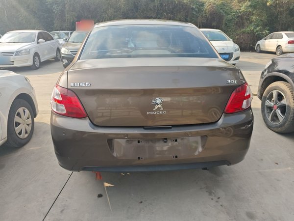 Peugeot 301 2014, 118200 км, за 3455 USD