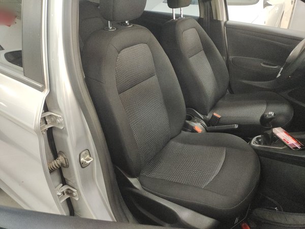 Peugeot 301 2014, 72900 км, за 3367 USD - фото 23