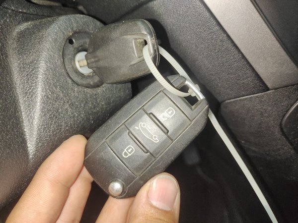 Peugeot 301 2014, 72900 км, за 3367 USD - фото 12