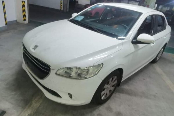 Peugeot 301 · 2014 год