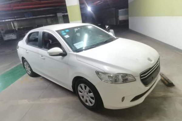 Peugeot 301 2014, 103600 км, за 3677 USD