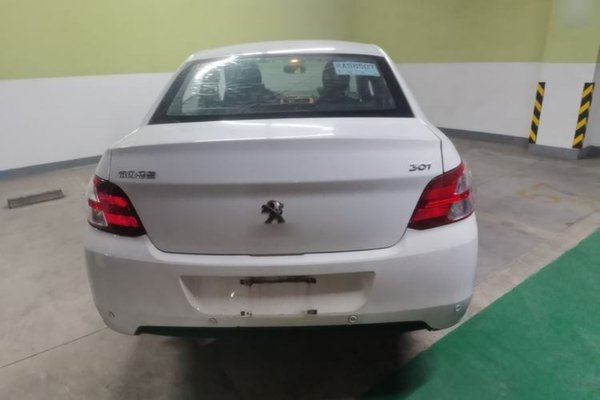 Peugeot 301 2014, 103600 км, за 3677 USD