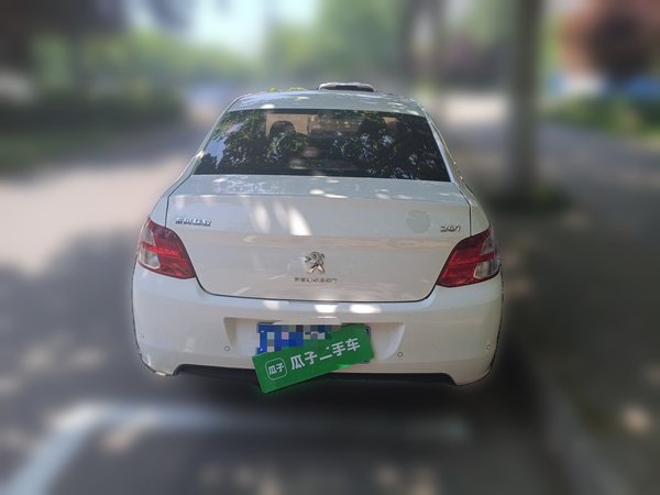 Peugeot 301 2014, 81600 км, за 3012 USD