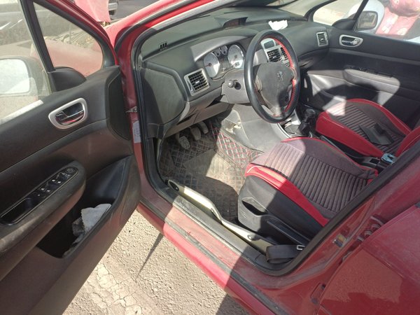 Peugeot 307 2010, 118300 км, за 2889 USD - фото 17