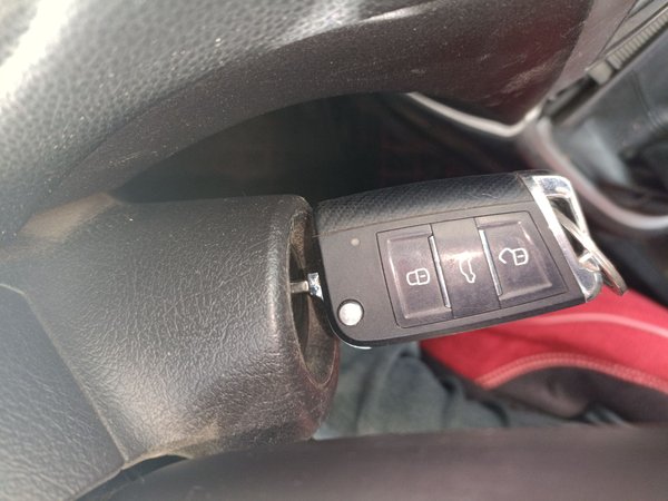 Peugeot 307 2010, 118300 км, за 2889 USD - фото 9