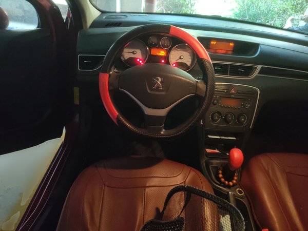 Peugeot 308 2013, 190500 км, за 2561 USD - фото 11