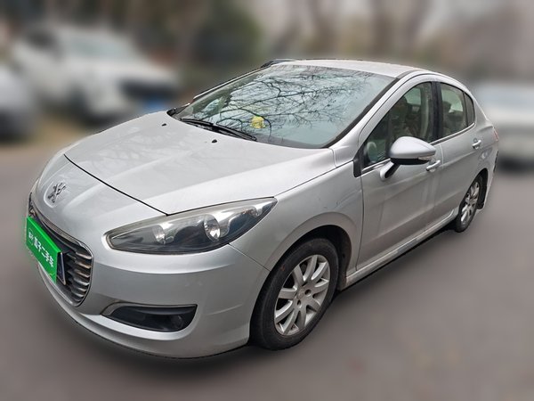 Peugeot 308 · 2013 год