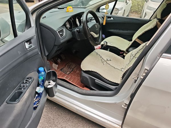 Peugeot 308 2013, 58099 км, за 3738 USD - фото 17