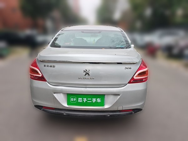 Peugeot 308 2013, 58099 км, за 3738 USD