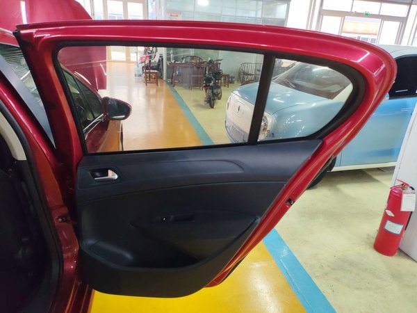 Peugeot 308 2014, 120700 км, за 3850 USD - фото 15