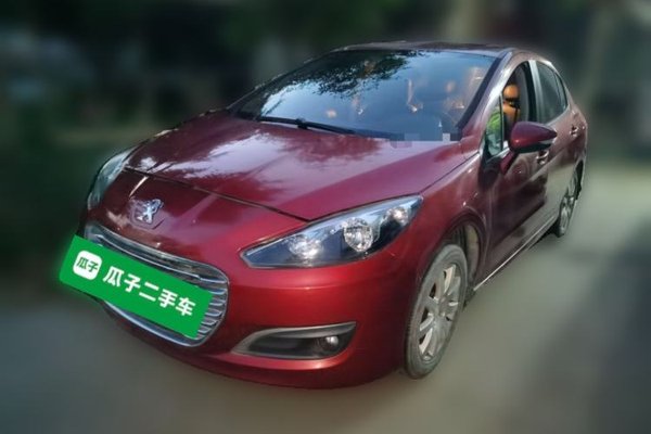 Peugeot 308 · 2014 год
