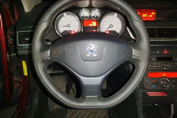 Peugeot 308 2014, 54200 км, за 2139 USD - фото 11