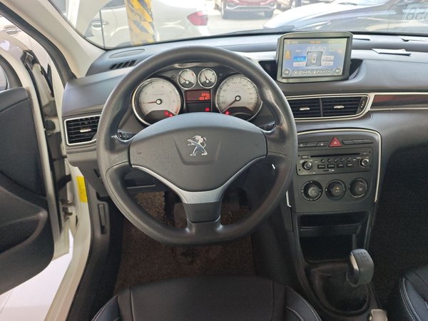 Peugeot 308 2014, 103100 км, за 3758 USD - фото 14