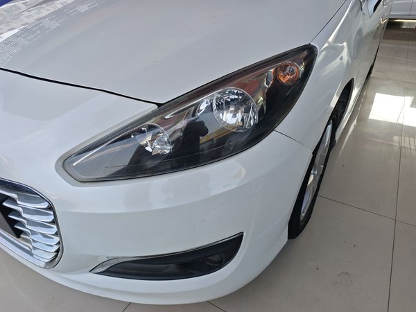 Peugeot 308 2014, 103100 км, за 3758 USD - фото 9