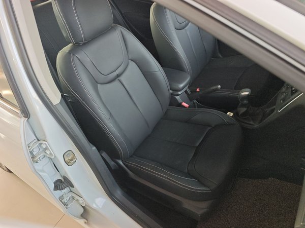 Peugeot 308 2014, 103100 км, за 3758 USD - фото 23