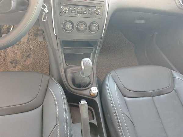 Peugeot 308 2014, 103100 км, за 3758 USD - фото 17