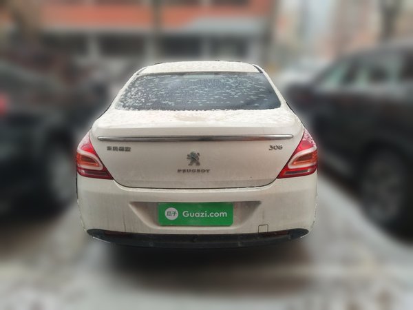 Peugeot 308 2014, 112700 км, за 3044 USD