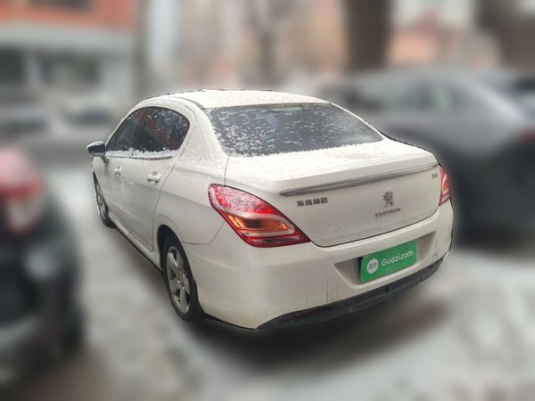 Peugeot 308 2014, 112700 км, за 3044 USD