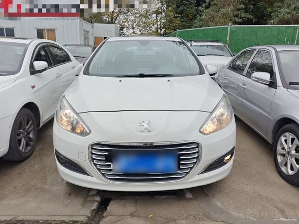 Peugeot 308 2014 Enjoy Edition Classic 1.6L Automatic Premium Model, 2014 года