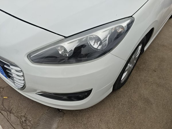 Peugeot 308 2014 Enjoy Edition Classic 1.6L Automatic Premium Model, 2014 года