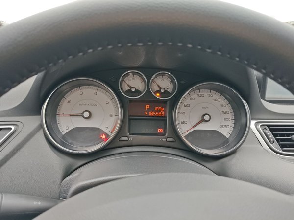 Peugeot 308 2014, 185600 км, за 4293 USD - фото 13