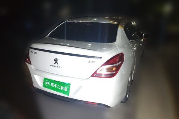 Peugeot 308 2014, 33400 км, за 3840 USD