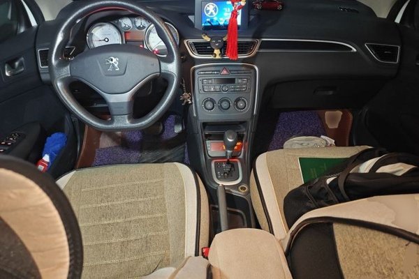 Peugeot 308 2014, 66700 км, за 3715 USD - фото 6