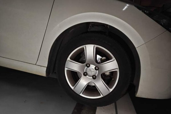 Peugeot 308 2014, 66700 км, за 3715 USD