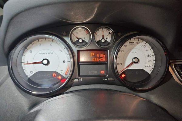Peugeot 308 2014, 66700 км, за 3715 USD - фото 8