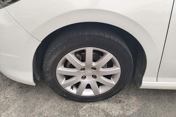 Peugeot 308 2014, 71600 км, за 3993 USD - фото 8